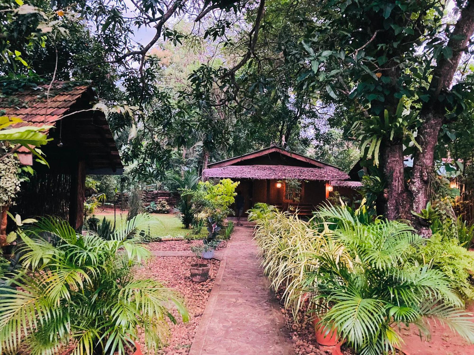 Green Paradise Cottage Udawalawa Udawalawe Eksteriør billede